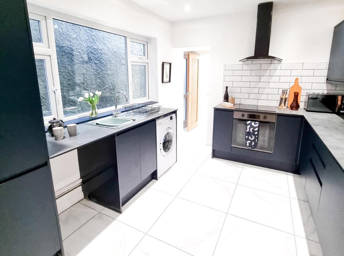 Spacious 3-Bed Near The City Centre Swansea Eksteriør bilde